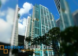 2br for lease in one uptown residences bgc