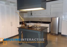 fully furnished 2-bedroom unit for rent in westgate plaza