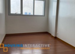 spacious 3-bedroom unit with balcony for sale in one wilson square