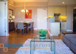 beautiful 2br condo unit for sale  at the one rockwell makati