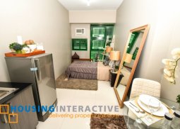 a fully furnished 1 bedroom unit with balcony for sale in the symphony towers