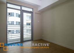 unfurnished 1 bedroom unit for sale in salcedo square by vista residences