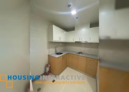 modern 1-bedroom unit for sale in uptown parksuites