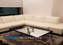 a fully furnished 1 bedroom unit for sale in trump tower makati