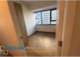 unfurnished 2 br condo w/balcony for sale at the rise