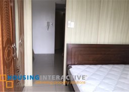 a fully furnished 1 bedroom unit with balcony for sale in shore residences