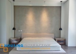 timeless 2-storey, 5-bedroom house with roofdeck for sale/rent in manila southwoods