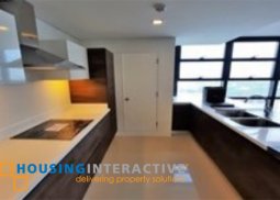 grand 2-bedroom unit for rent in garden towers