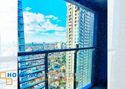 fully furnished 3-bedroom unit with balcony for rent in central park west