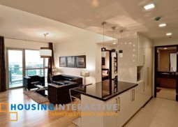 fully furnished 1-bedroom unit for rent in one serendra