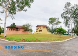 corner lot for sale in portofino heights