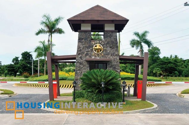 lot for sale in porto laiya