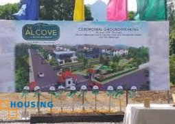 lot for sale in the alcove