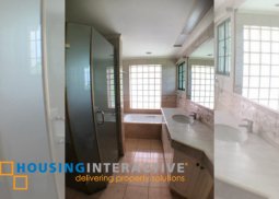 2-storey house 6bedrooms for lease in ayala alabang