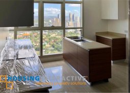 5br semi-furnished condo for sale at skyvillas at one balete