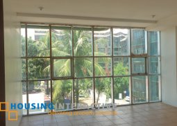 a spacious condominium at the isabelle garden villas in paranaque