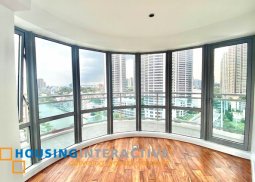 timeless & grand 2-bedroom unit with balcony for rent in acqua private residences