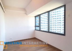 unfurnished studio unit for lease at the rise