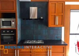 neo-classic 5-storey, 12-bedroom mansion with pool for sale in white plains