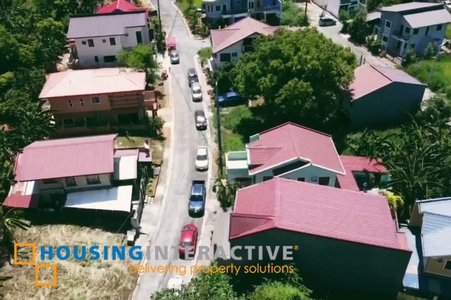 a 2 storey house for sale in pines executive village