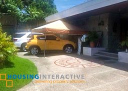 classic 5-bedroom house for sale in hillsborough