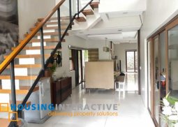 grand 4-storey, 4-bedroom house for sale in capitol 8