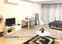 for rent -studio in two central