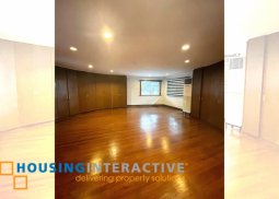 high-end 2-storey, 5-bedroom house with pool for rent in dasmariÑas village