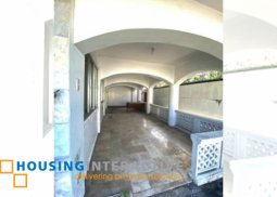 old 2-storey, 3-bedroom house for sale in pilar village