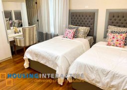 grand 4-bedroom single-detached house for sale in montgomery place