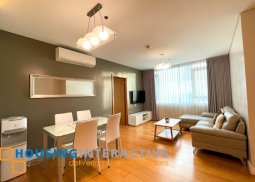 luxurious 2-bedroom unit with balcony & parking for sale in park terraces