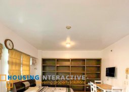 fully furnished studio unit with balcony for sale in two serendra