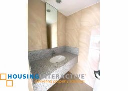 modern 3-bedroom unit with balcony & parking for sale in 8 wack wack