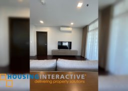 a 1 bedroom w/ balcony at tower 1, garden towers