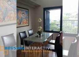 nice 1br loft type condo unit for rent/sale at the one rockwell makati