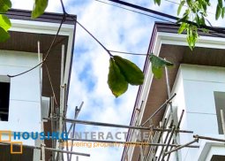 unfurnished 4-storey, 4-bedroom house for sale in quezon