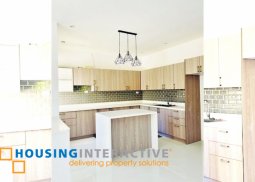 grand 4-bedroom house with parking for sale in south forbes villas