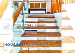 a fully furnished 1 beach house pool for sale at batangas