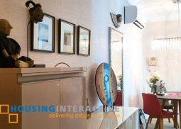 high-end 1-bedroom unit with balcony & parking for sale in one mckinley place