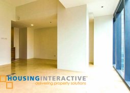 brand new 2-bedroom unit with parking in grand hyatt residences