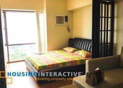 fully furnished 1br unit in eton baypark manila for rent