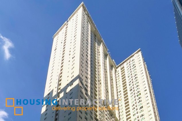 fully furnished- studio unit for rent in makati