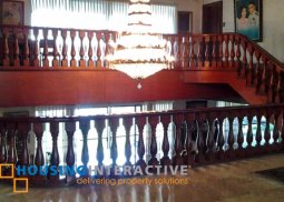 house for sale in beverly hills subdivision