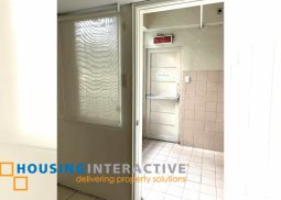 grand 2-bedroom unit with balcony & parking for rent in the grand towers