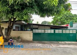 spacious lot with classic house for sale in gsis village