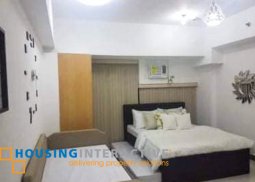 semi furnished- studio unit for rent in taguig