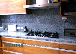 2 storey house for rent on melantic street, san lorenzo village