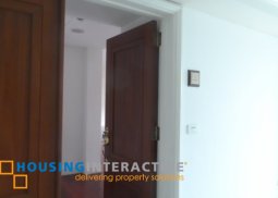 grand 3-bedroom unit for sale/rent in one roxas triangle