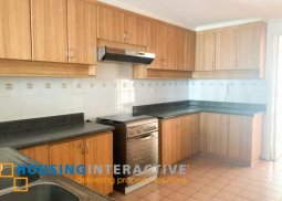 grand 3-bedroom unit with parking for sale in regency at salcedo