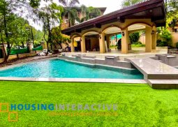 luxurious 2-storey, 6-bedroom house with pool & garden for sale in portofino heights